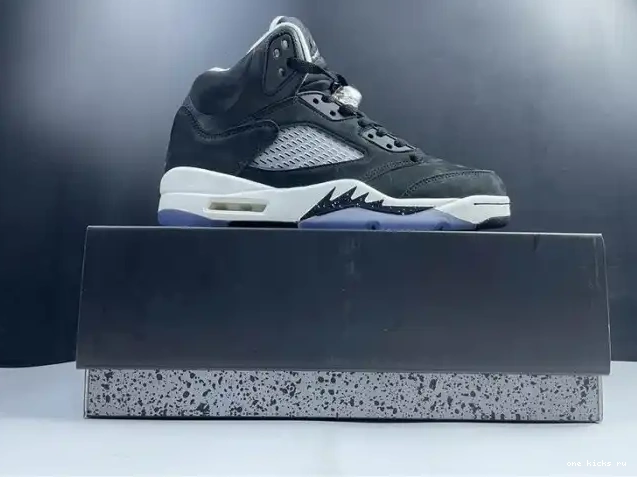 Rep Onekick JORDAN AIR OREO 5 CT4838-011 0405